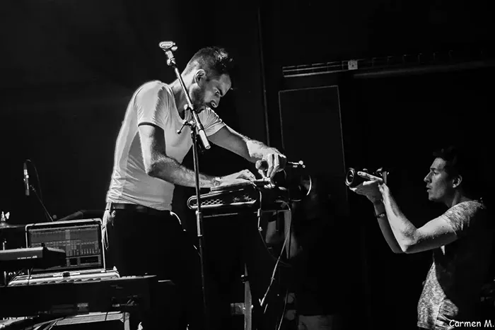 Jérémie sur scène.